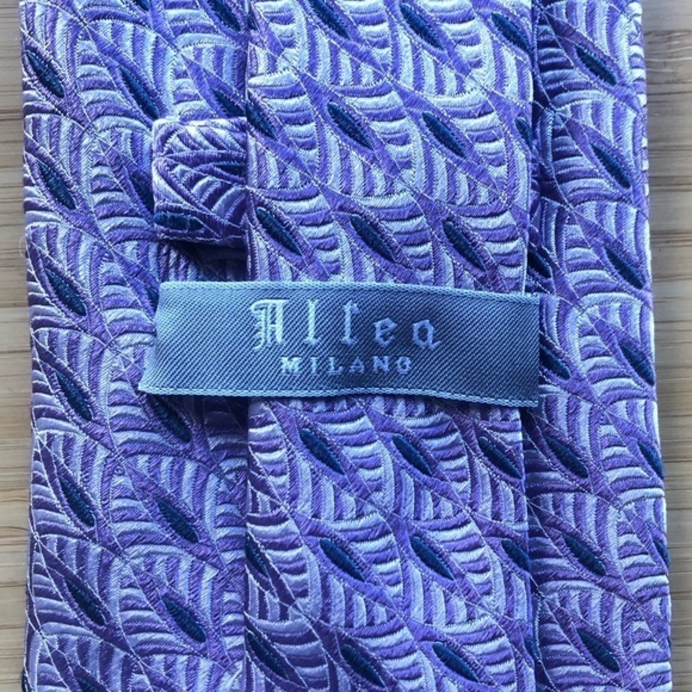 Altea Lavender Blue Geometric Silk Tie